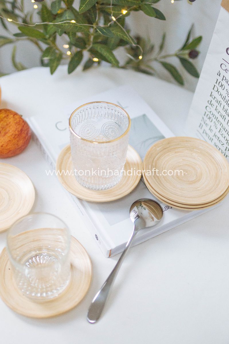 Set of 6 Bamboo Plates