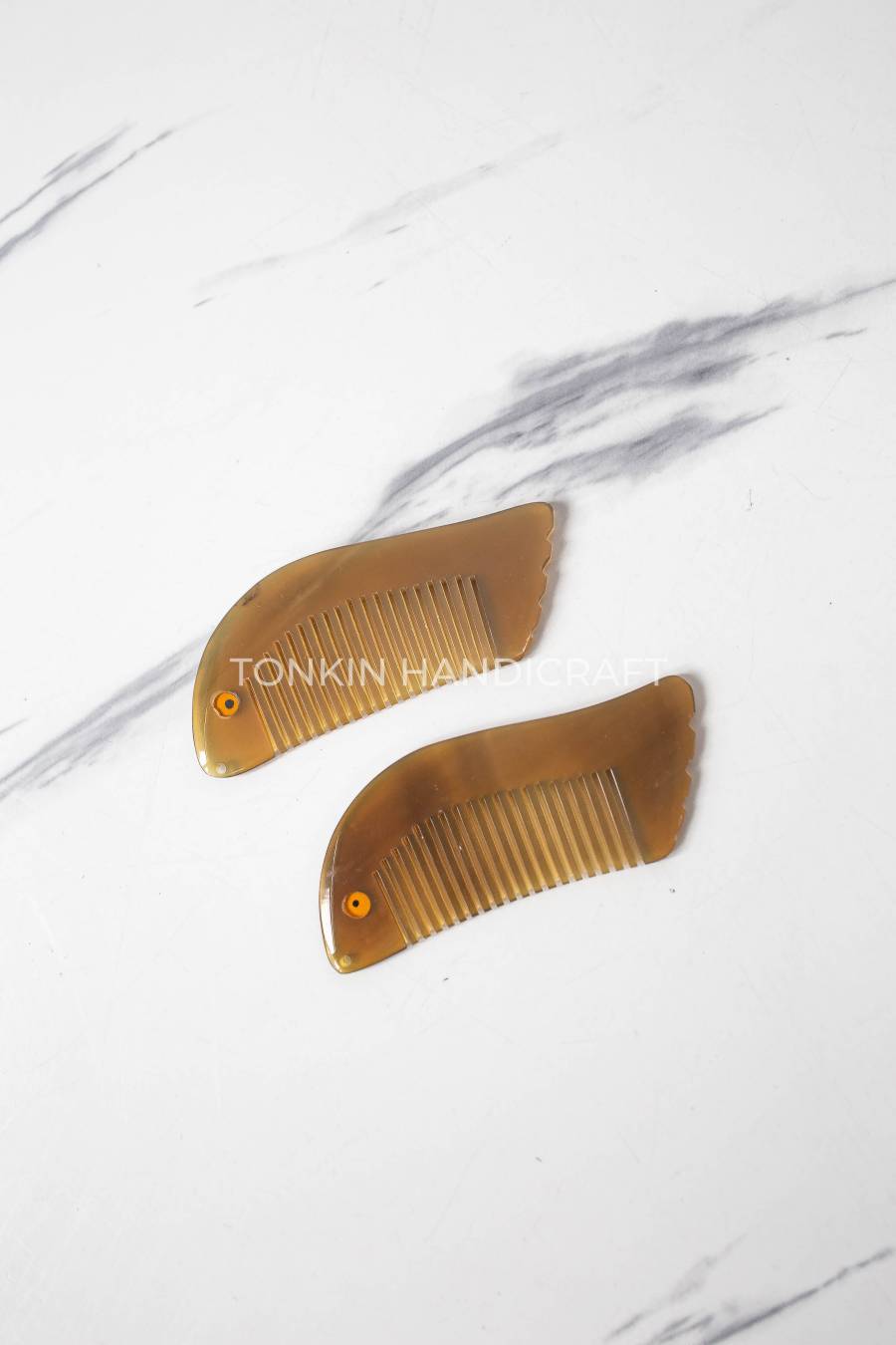 Fish Shape Horn Comb