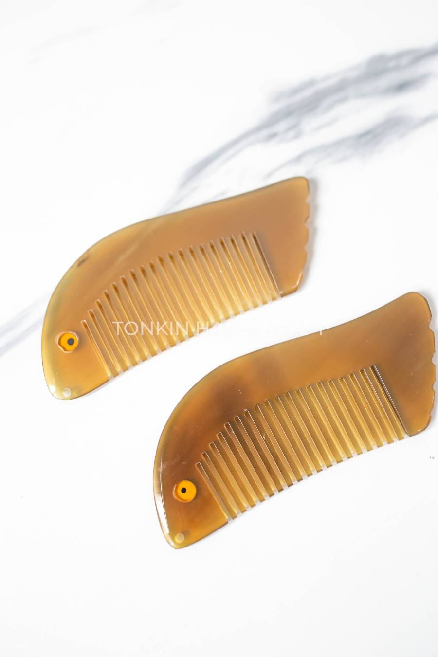 Fish Shape Horn Comb