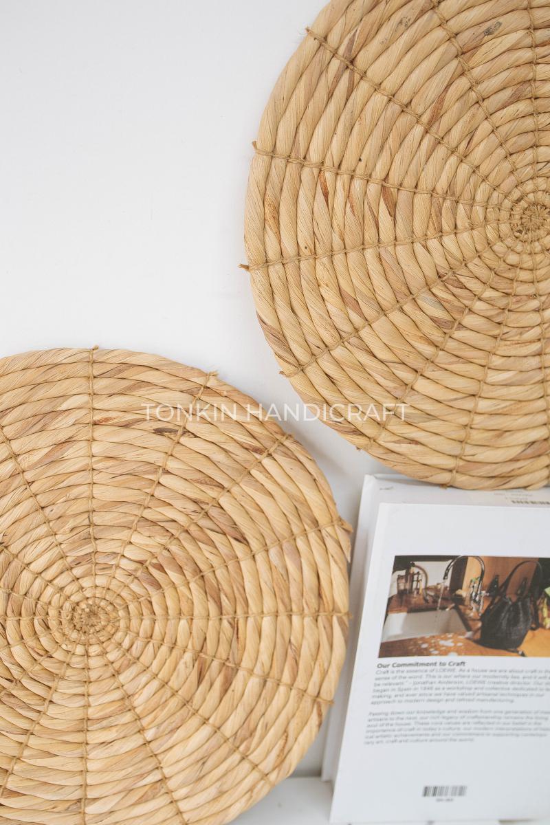 Set of 2 Placemats Round Wicker Placemat - TONKIN HANDICRAFT