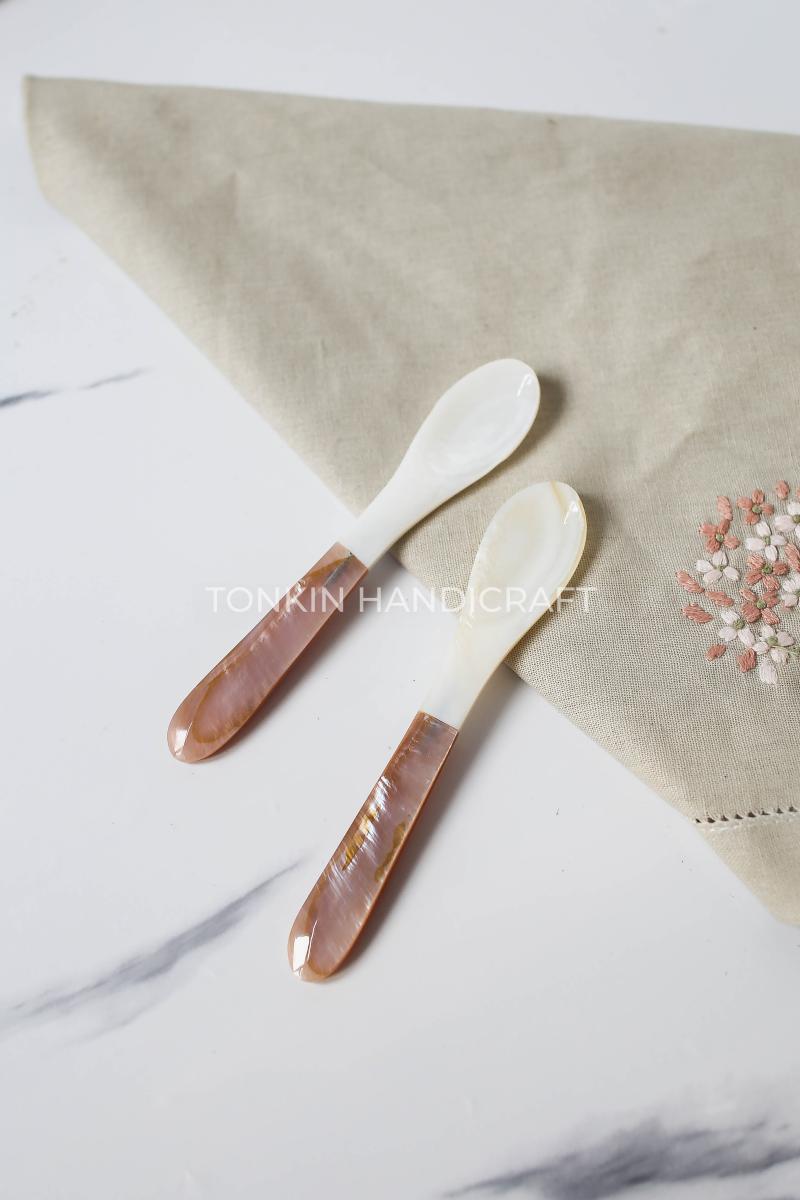 Personalized Small Mother of Pearl Seashell Caviar Spoon