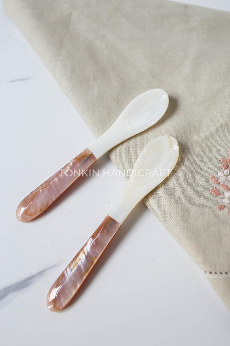 Personalized Small Mother of Pearl Seashell Caviar Spoon