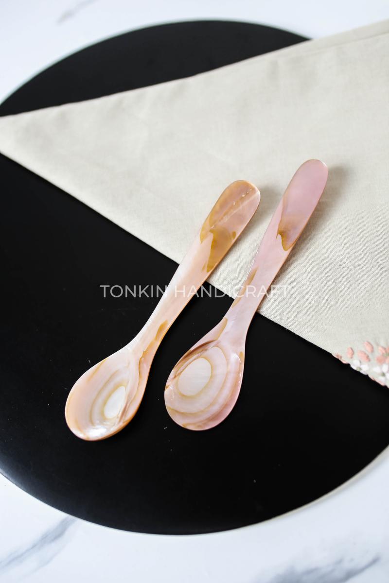 Personalized Pink Mother of Pearl Seashell Caviar Spoon - TONKIN HANDICRAFT