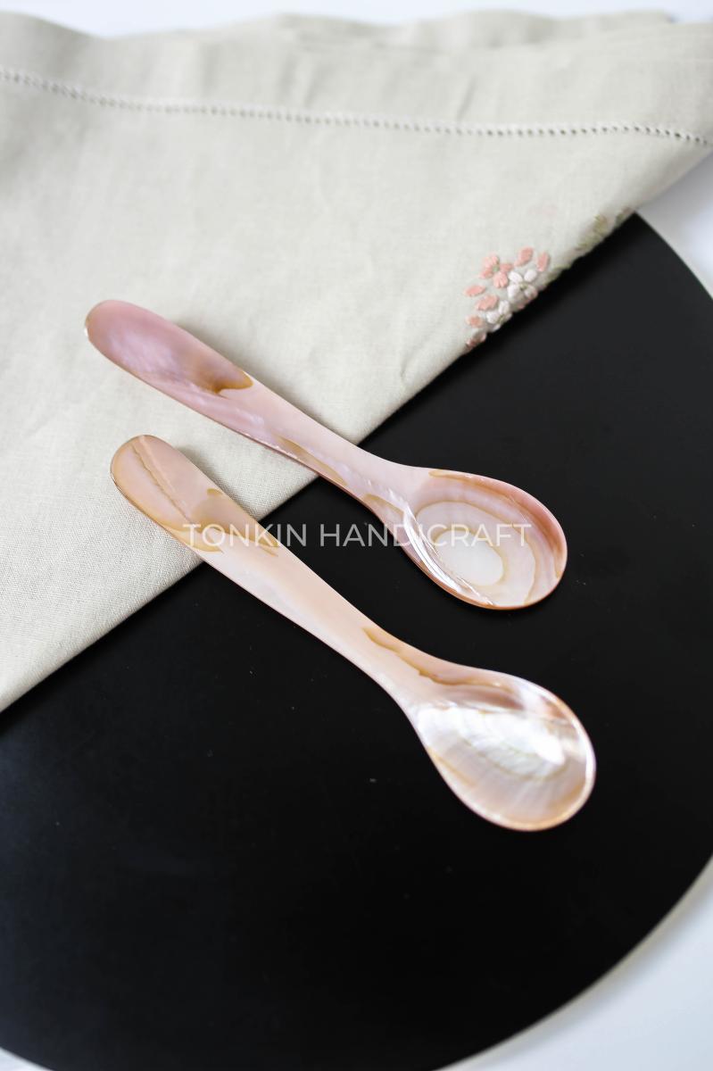 Personalized Pink Mother of Pearl Seashell Caviar Spoon - TONKIN HANDICRAFT