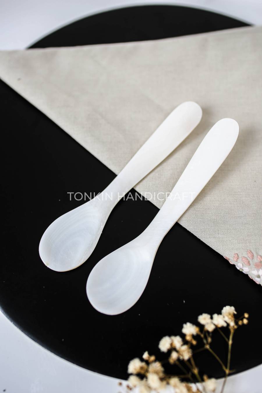 Personalized Mother of Pearl Caviar Spoon 03