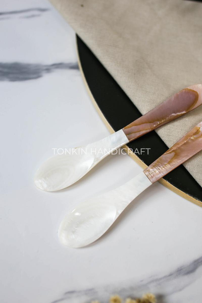 Personalized Small Mother of Pearl Seashell Caviar Spoon