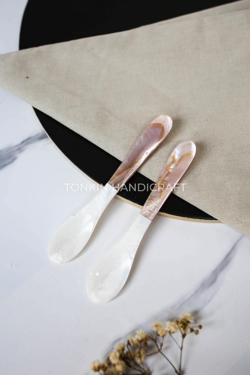 Personalized Small Mother of Pearl Seashell Caviar Spoon