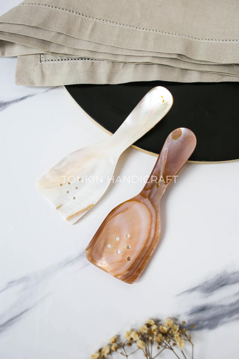 Mother of Pearl Slotted Spoon - TONKIN HANDICRAFT