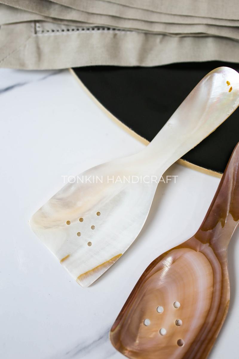 Mother of Pearl Slotted Spoon - TONKIN HANDICRAFT