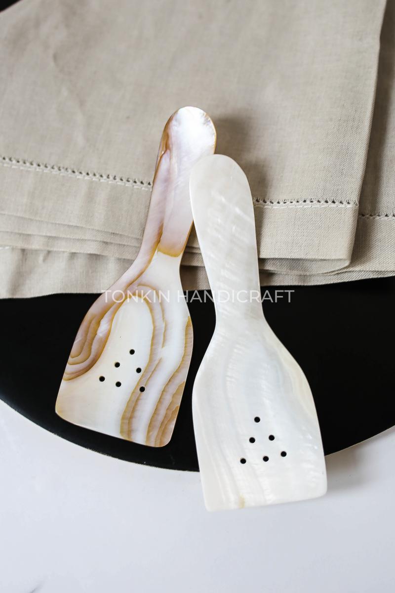 Mother of Pearl Slotted Spoon - TONKIN HANDICRAFT