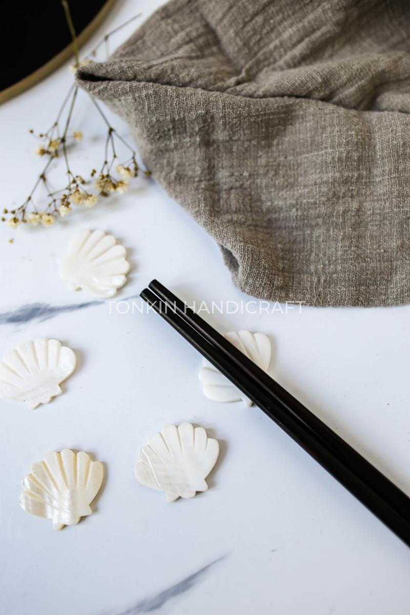 Seashell Pillow Chopstick Rest