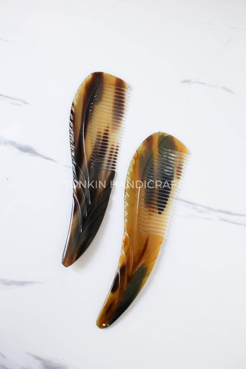 Natural Buffalo Horn Comb for Women