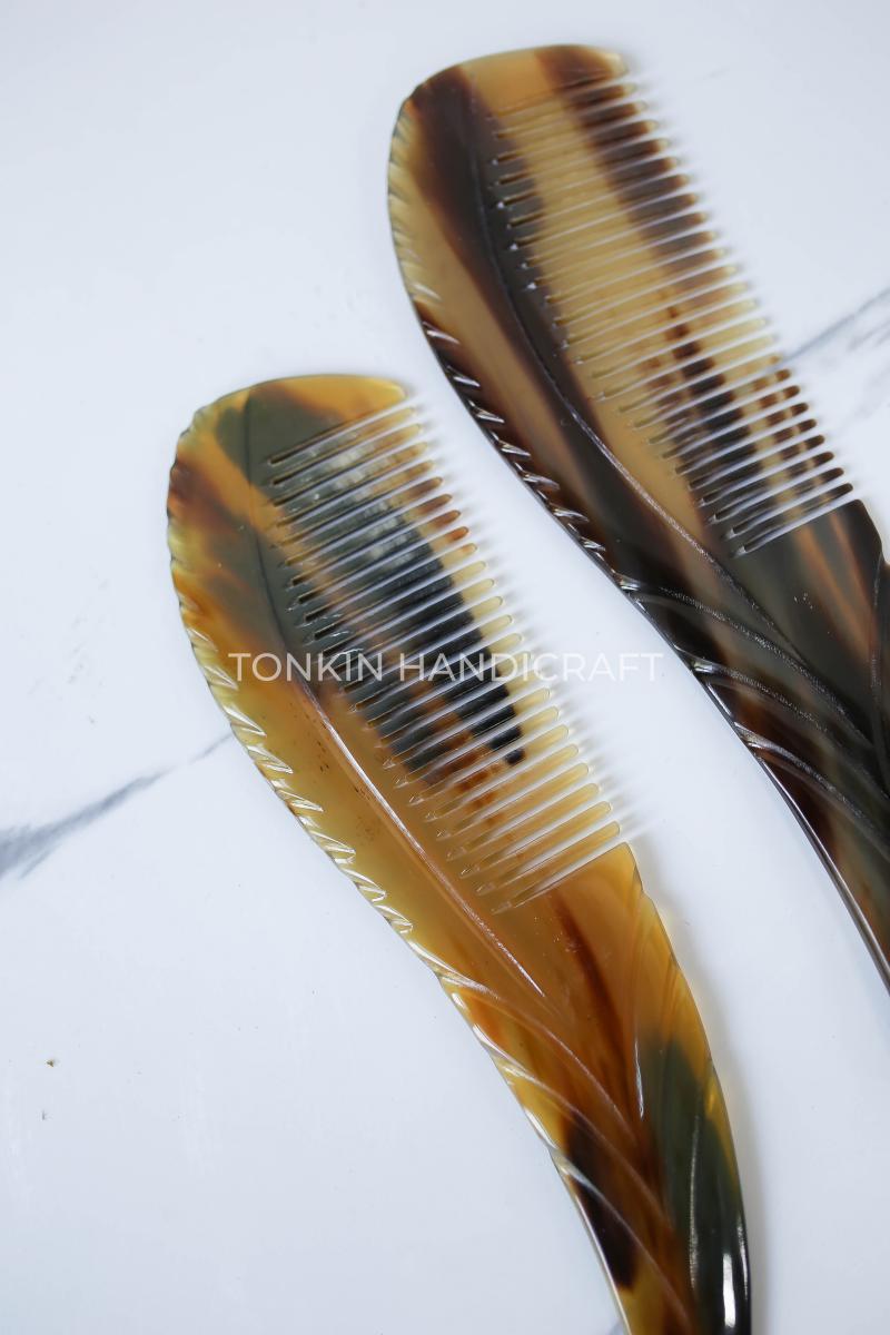 Natural Buffalo Horn Comb for Women