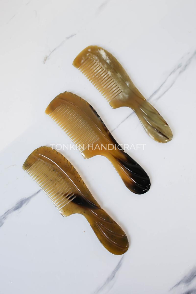 Natural Buffalo Horn Comb for Women.