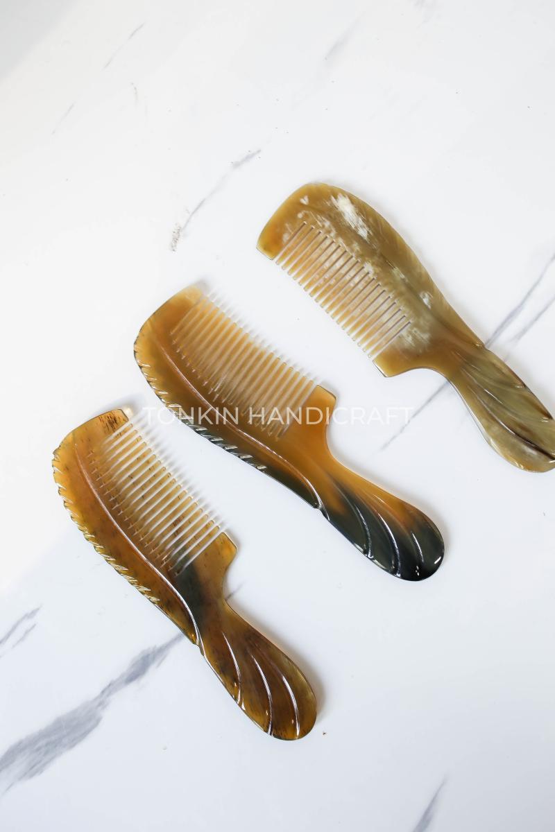 Natural Buffalo Horn Comb for Women.