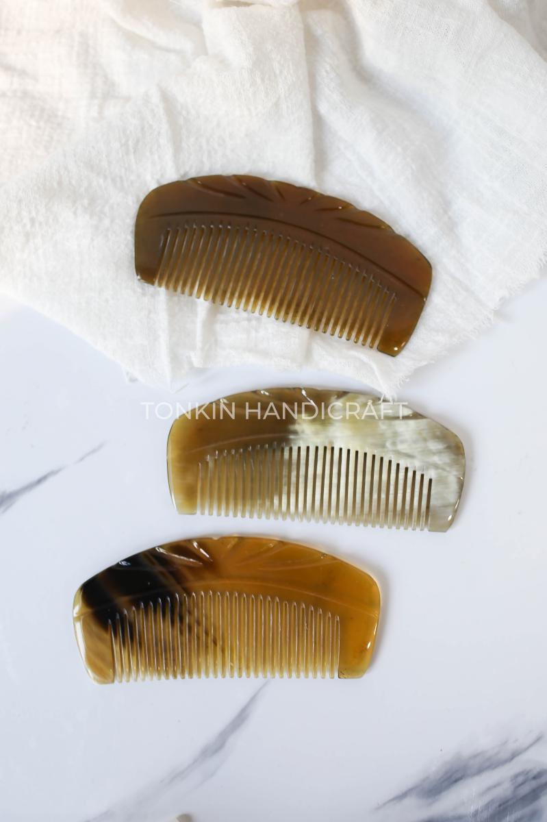 Natural Buffalo Horn Comb for Women