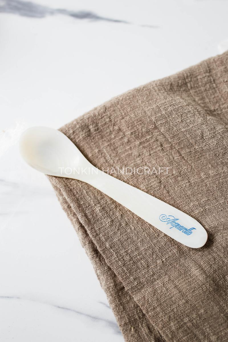 Personalized Mother of Pearl Caviar Spoon 03