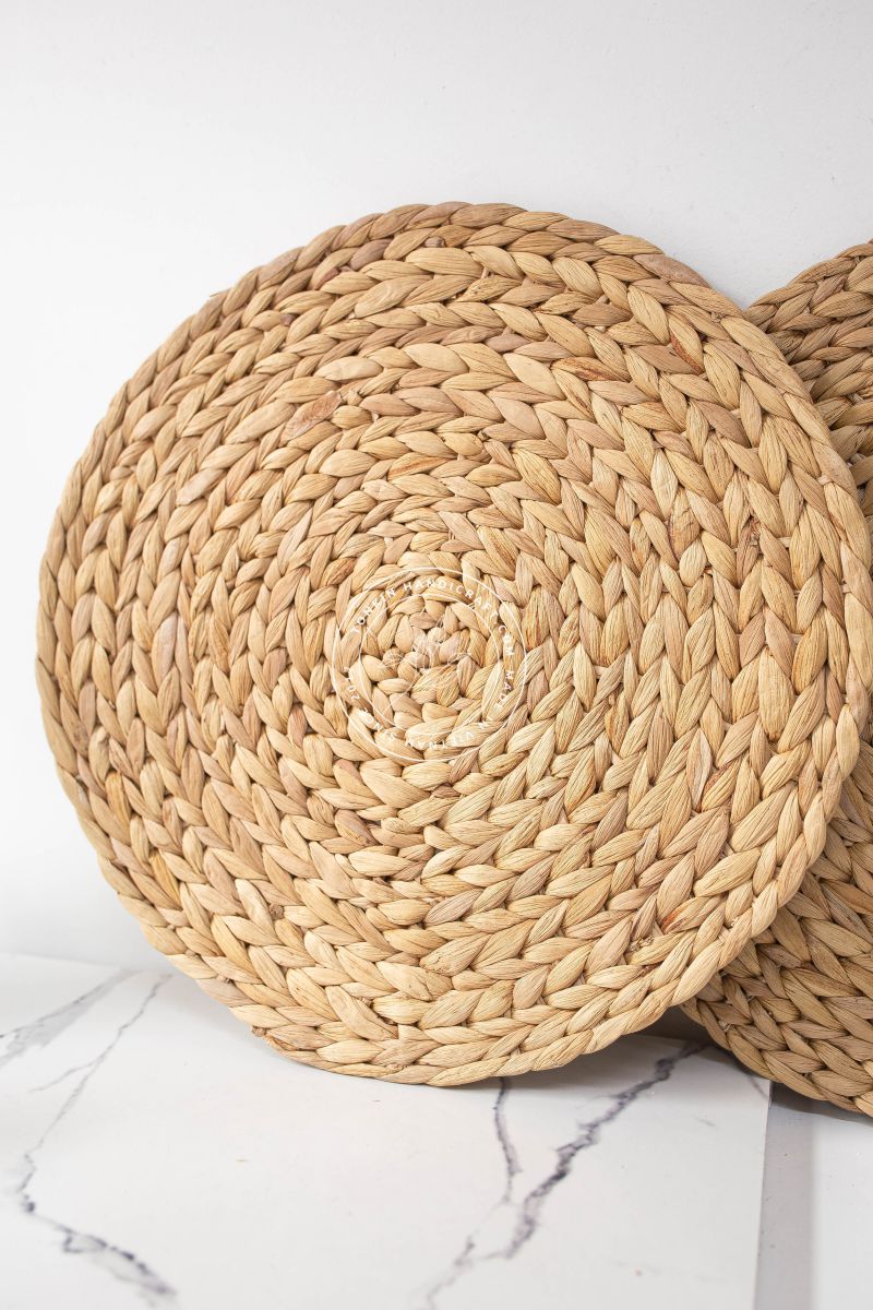 Set of 2 Round Wicker Placemat