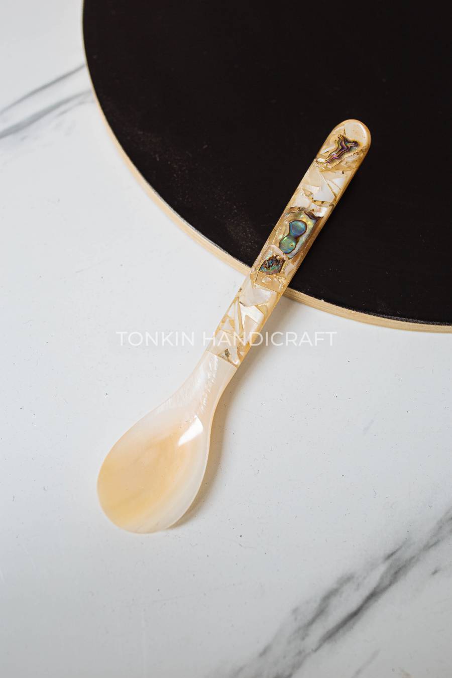 Yel Mother of Pearl Spoon