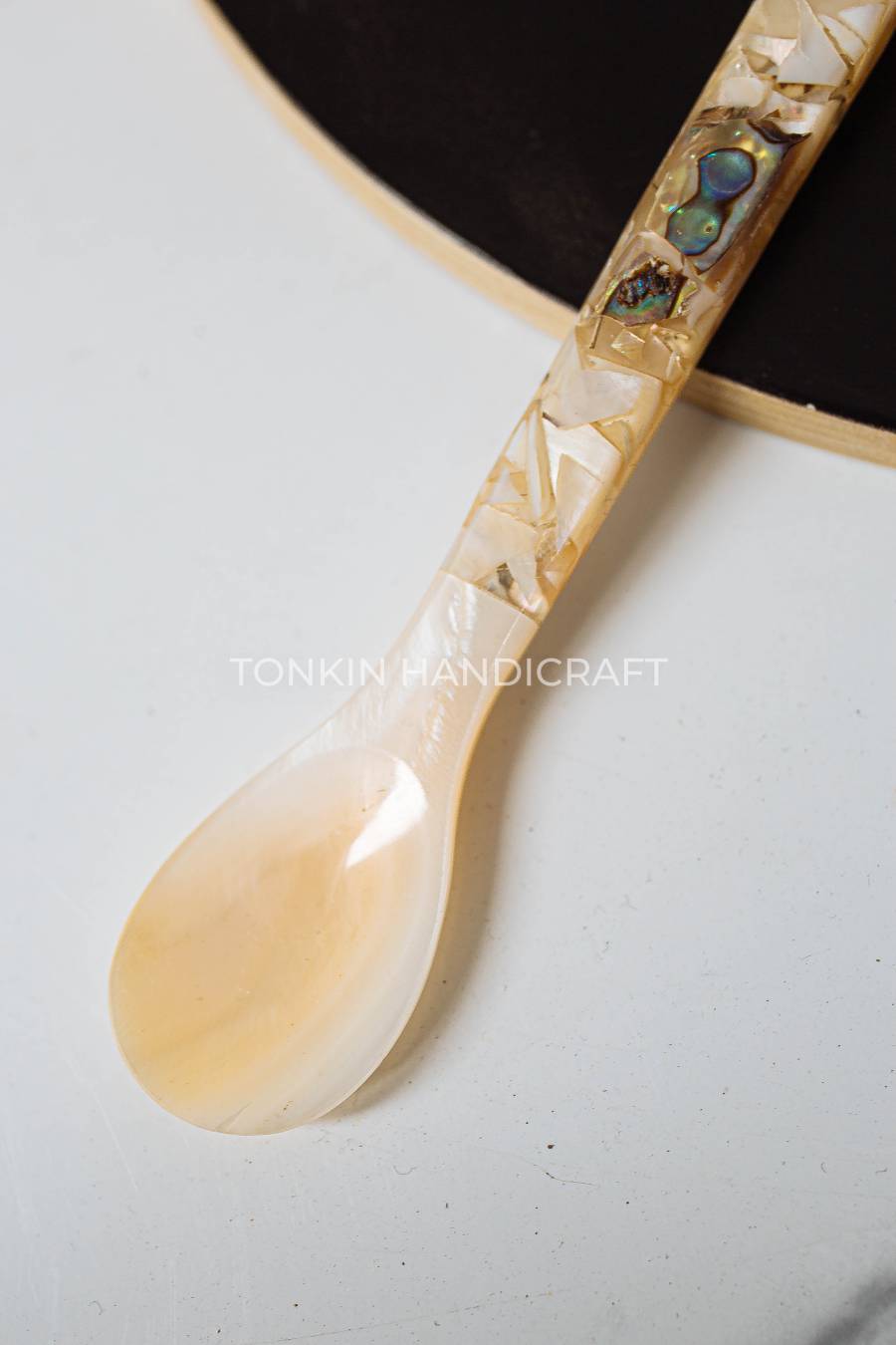 Yel Mother of Pearl Spoon