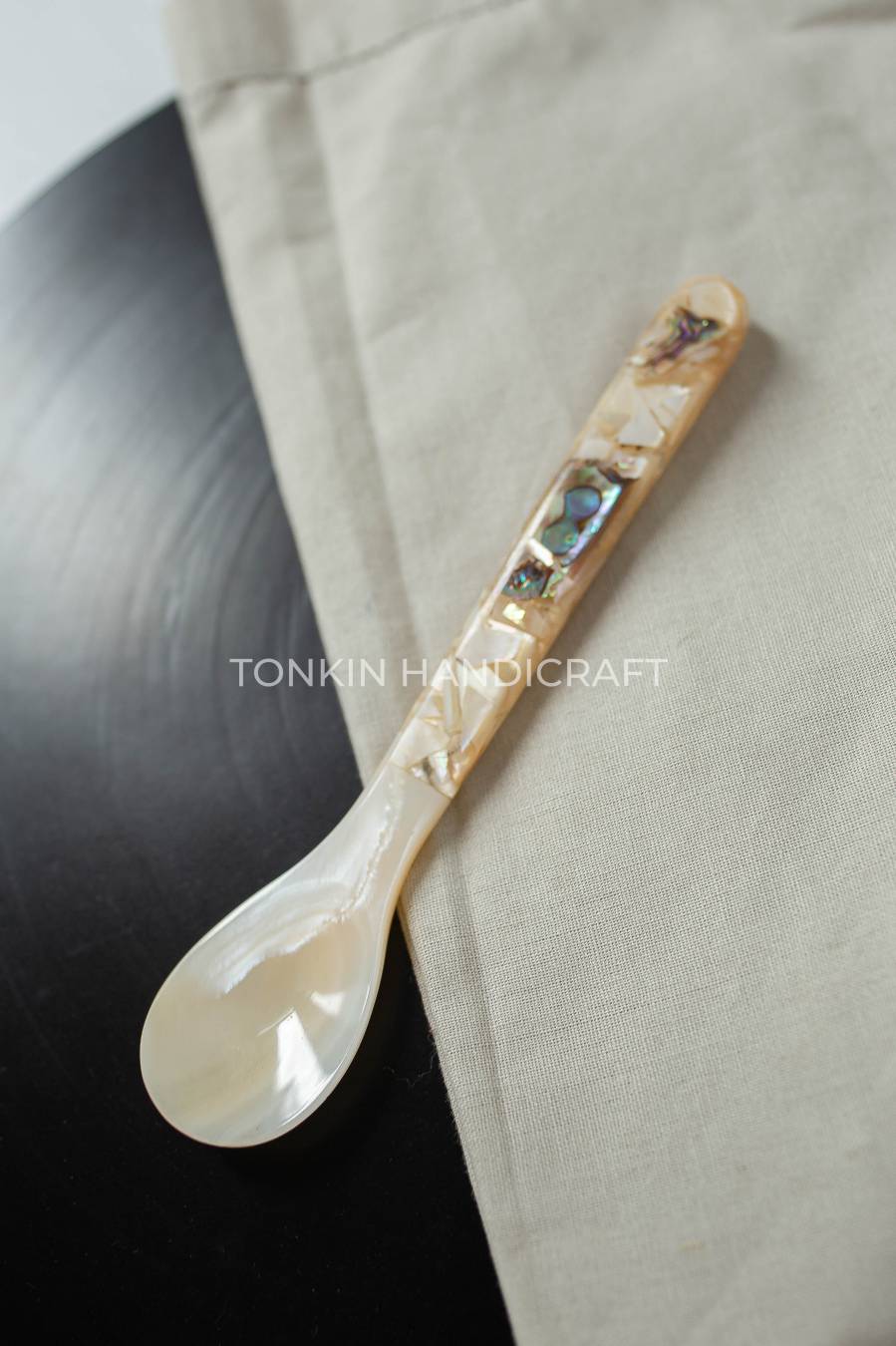 Yel Mother of Pearl Spoon