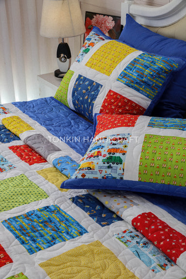 OTO Quilt Set 85" x 85" with  2 Shams - TONKIN HANDICRAFT