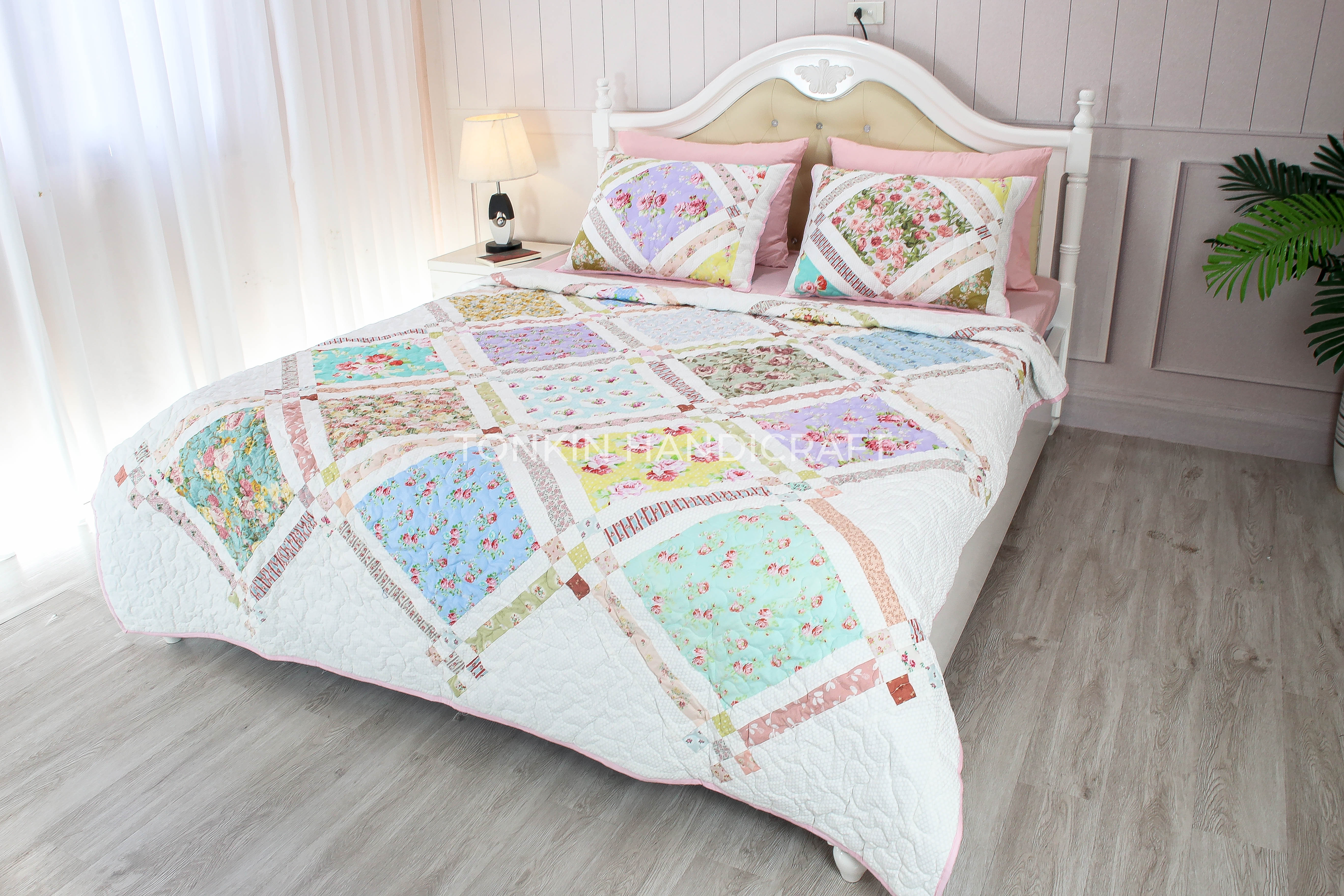 Pastel Quilt Set 85" x 85" with 2 Shams - TONKIN HANDICRAFT