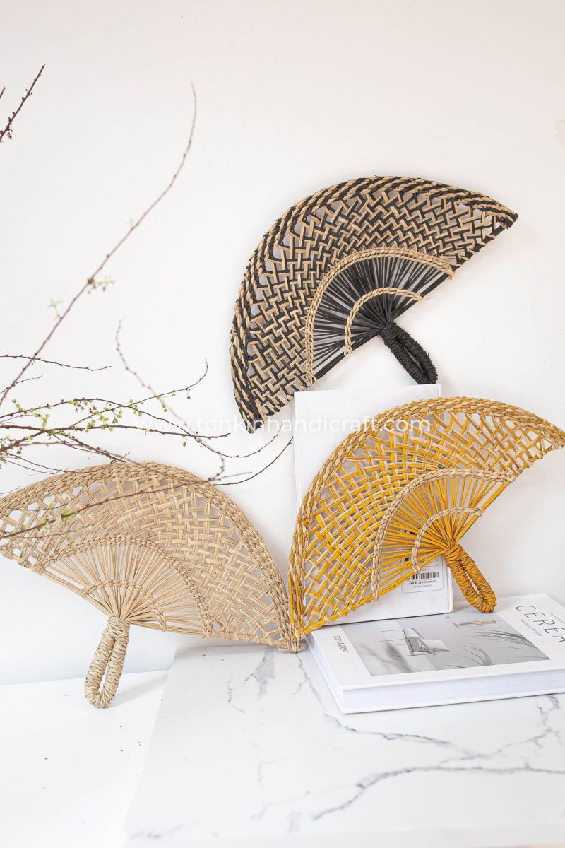 Set of 3 seagrass woven fans - TONKIN HANDICRAFT