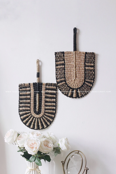 Set of 2 seagrass black woven fans Wall-hanging decoration - TONKIN HANDICRAFT