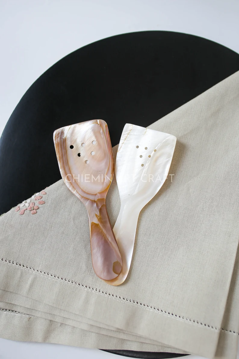 Mother of Pearl Slotted Spoon - TONKIN HANDICRAFT